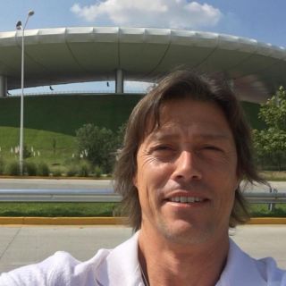 Almeyda vuelve al Estadio de Chivas... ¡de paseo!