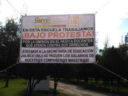 A pesar de que el SNTE no convocó de manera oficial a un paro de labores, algunas escuelas decidieron llevarlo a cabo. TWITTER / @ComSeccion16
