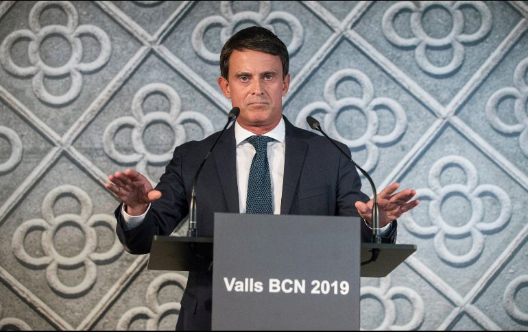 Valls hizo su carrera en Francia en el Partido Socialista, formación con la que fue primer ministro (2014-2016) y con la que aspiró a ser candidato a presidente en 2017. EFE / Q. García