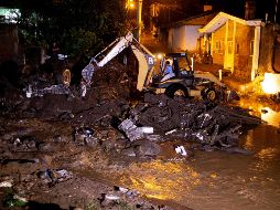 Las tareas de búsquedas continúan, al igual que las de remoción de escombros en las que participan brigadas del Ejército Mexicano y Protección Civil. SUN