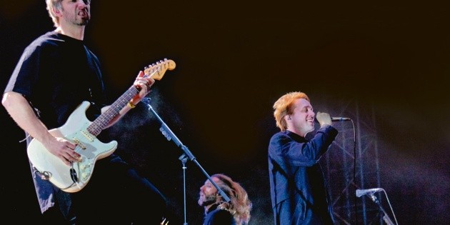 Mew celebra 15 a&ntilde;os de Frengers