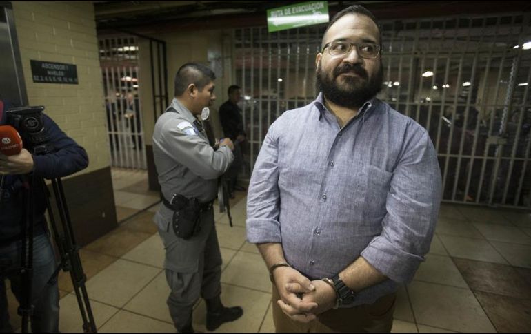 De acordar que se lleve el procedimiento abreviado, Duarte podría negociar con la PGR declararse culpable, reparar el daño y obtener una pena mínima. AP / ARCHIVO