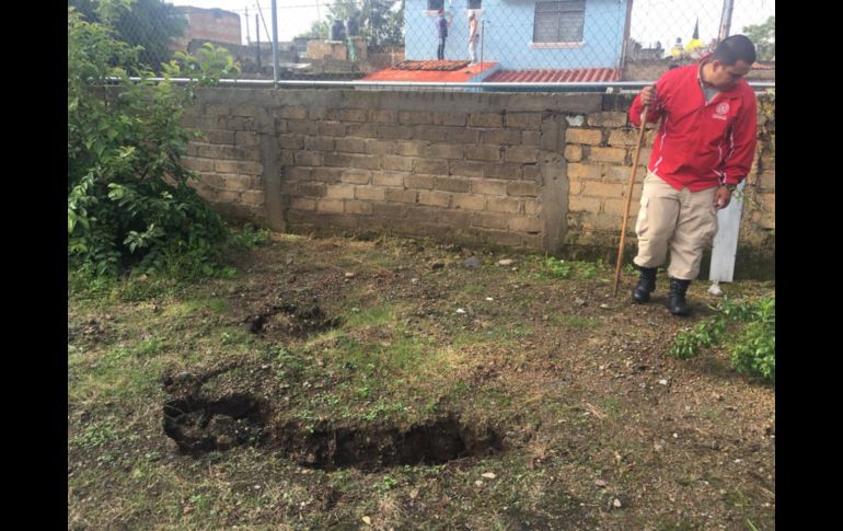 Tras la caída de la barda se suspendieron las clases en el plantel, afectando a más de 200 niños. ESPECIAL
