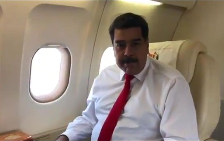 ''Aterrizando en Nueva York para participar en la Asamblea General de las Naciones Unidas. Traigo la voz de todo mi pueblo, vengo cargado de Pasión Patria para defender la verdad'', dijo en redes. TWITTER / @NicolasMaduro