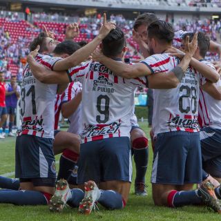 Amaury Vergara quiere a Chivas en final de Copa y Liguilla