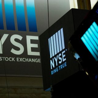 Wall Street cierra con pérdidas tras prometedora jornada