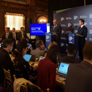 El libre comercio debe beneficiar a más personas: Peña Nieto