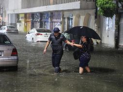 Por las intensas lluvias, advierten, se podrían desencadenar deslaves y deslizamientos de laderas, así como el desbordamiento de ríos y arroyos o afectaciones en caminos y tramos carreteros. EFE / ARCHIVO