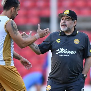 Leones Negros advierte a Dorados: "Maradona no juega"