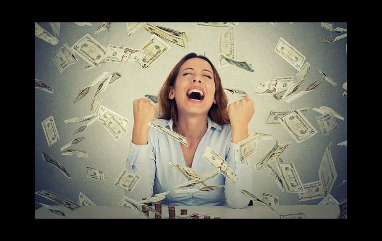 Mexicanos buscan ganar el acumulado de Mega Millions que ya supera los 330 MDD