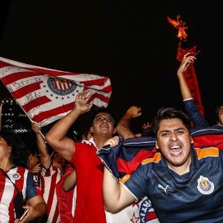 Grupos de animación de Chivas repudian la violencia