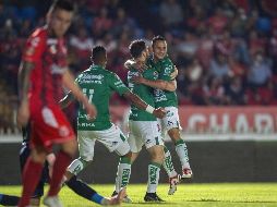 Con la victoria, León quebró una racha de tres derrotas y ya suma 13 puntos, mientras que los Tiburones siguen en crisis. MEXSPORT/J. Ramírez