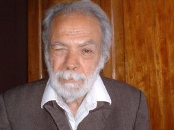 Fausto Aguilera obtuvo el Premio Nacional de Literatura Miguel Ángel Asturias en 2002. ESPECIAL