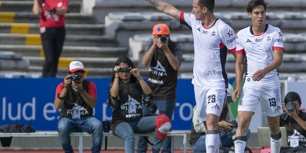 Lobos sigue enrachado y vence al Morelia