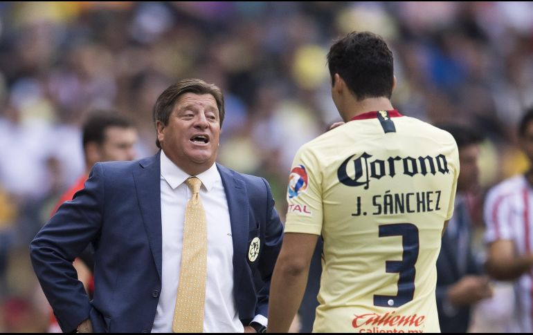 Herrera cree que los aficionados de América deben estar molestos, pero tranquilos por el buen juego del equipo. MEXSPORT/O. Martínez