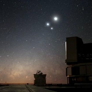 Astrónomos muestran un universo resplandeciente