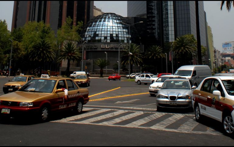 El principal indicador nacional se ubicó en 49 mil 841.47 unidades, con un avance de 337.31 puntos. NTX/ARCHIVO