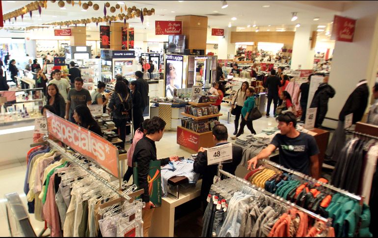 Los analistas también pronosticaron crecimiento económico de 2.17 % y que el dólar se cotice en 18.97 pesos. EL INFORMADOR/Archivo