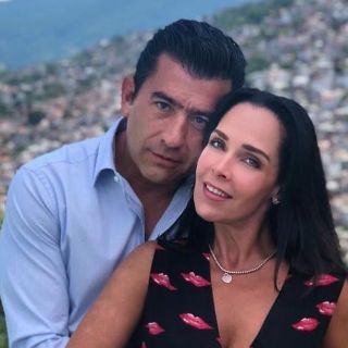 Entregan a familiares cuerpo de pareja de Sharis Cid