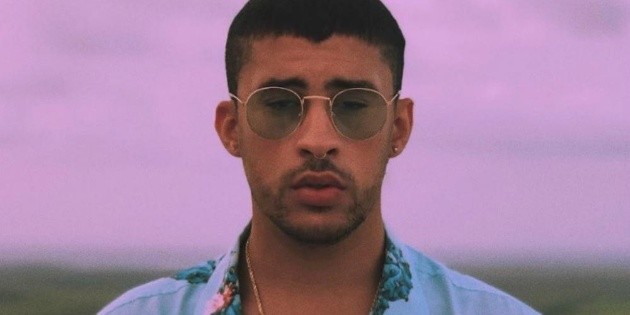Bad Bunny pospone conciertos por problemas de salud