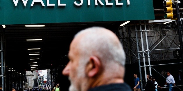 Wall Street obtiene resultados mixtos, con aumento del Dow Jones