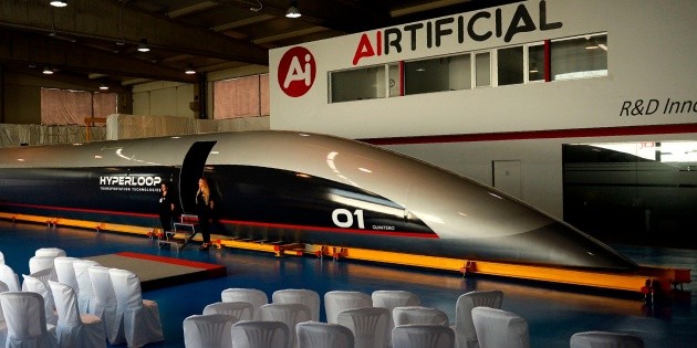 Tren supers&oacute;nico "Hyperloop" tiene ya su primera c&aacute;psula