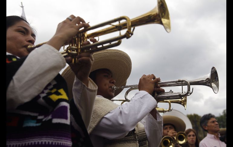 Músicos se unen a la manifestación.