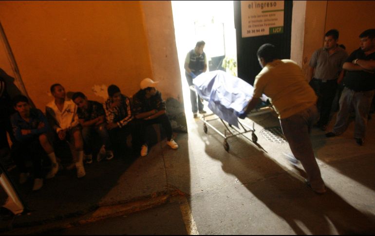 Tres de estos cuerpos ya reconocidos fueron inhumados por el gobierno estatal debido a que los familiares no contaban con los recursos para hacerlo. EL INFORMADOR/ ARCHIVO