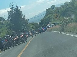 El incidente fue reportado cerca de las 12:00 horas, cuando se alertó que se registraron detonaciones de arma de fuego a la altura del libramiento de la carretera a Chapala que conduce hacia Ajijic. ESPECIAL /