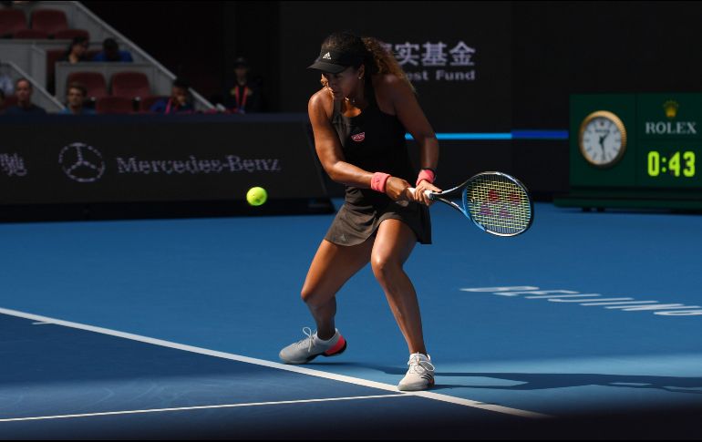 En cuartos, Osaka se medirá con la china Zhang Shuai, quien remontó para vencer 6-1, 2-6, 6-0 a la alemana Angelique Kerber, la campeona de Wimbledon. AFP / G. Baker