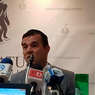 Con "apagón", restauranteros se quejan de aumento en tarifa eléctrica