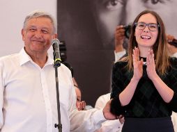 López Obrador reconoció a la cantante por haber 