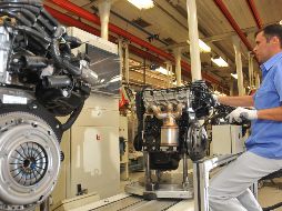 La industria automotriz ya tiene 14 meses de caídas consecutivas sin que pueda recuperarse. NTX/ARCHIVO