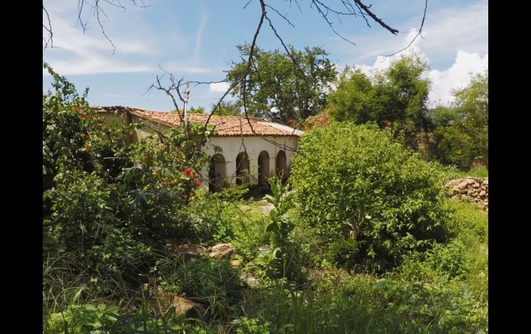 En abandono. Algunas casas se sostienen prácticamente sin el mantenimiento adecuado, pero no por ello dejan de ser casi unas ruinas con belleza.