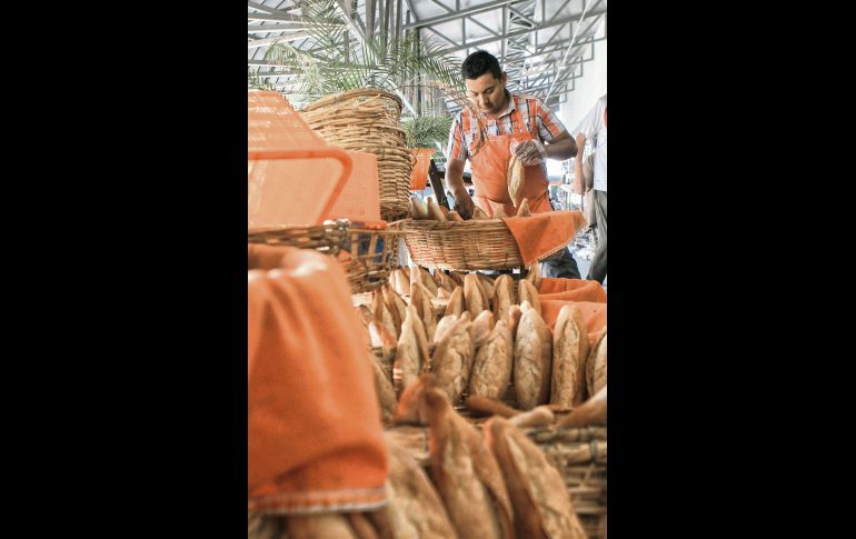 El birote, salado y fleima, de Atemajac es una de las herencias que los tapatíos han conservado a lo largo de los años. EL INFORMADOR / E. Barrera