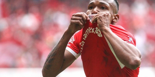 Toluca se impone a Pachuca con golazo de Qui&ntilde;ones