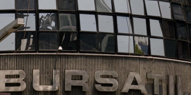 Bolsa Mexicana cierra con ligera ganancia este lunes