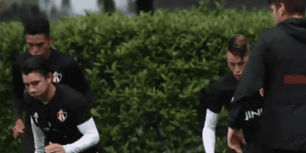 Atlas entrena incompleto