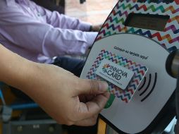 Según la Semov, de cinco mil 400 unidades de transporte público en la ZMG, dos mil 200 ya cuentan con los verificadores para la Innova Card. EL INFORMADOR / ARCHIVO