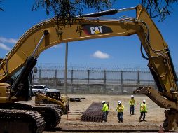 López Obrador recalcó que “va a ser la gente la que va a decidir” el futuro del NAICM en la consulta planeada para finales de mes. NOTIMEX/Archivo