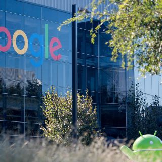 Google expuso datos de usuarios de su red social al ocultar un fallo: WSJ