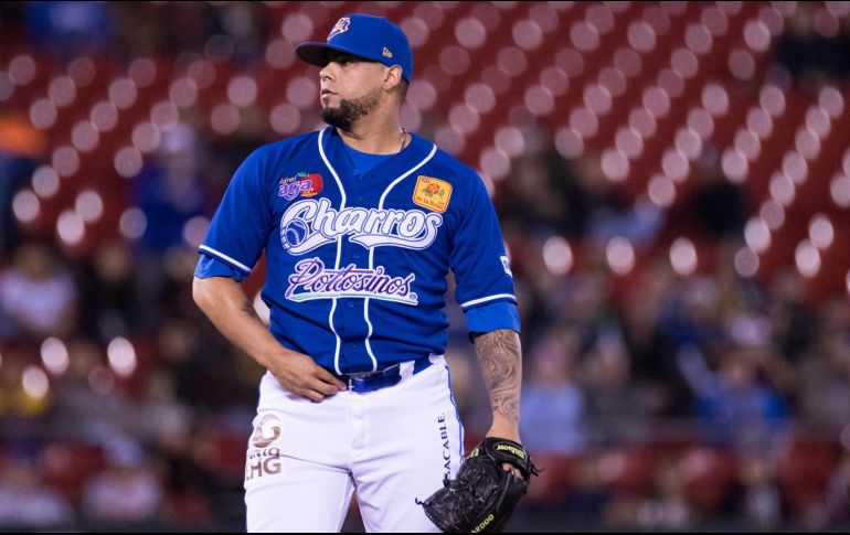 ''Los que no creen se pueden llevar una sorpresa, así mismo es, tiempo al tiempo. Cuando el árbitro cante playball ahí vamos a estar. Este es un equipo grande'', dijo el serpentinero puertorriqueño. TWITTER / @charrosbeisbol