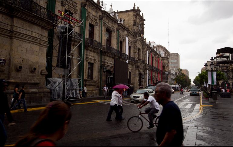 Lo anterior significa que gastan más de lo presupuestado y en rubros no prioritarios. EL INFORMADOR / ARCHIVO