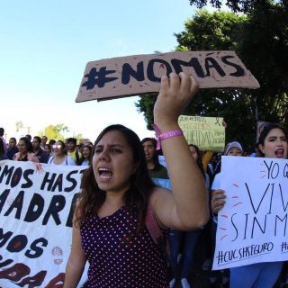 Aristóteles legitima manifestación de estudiantes contra autoridades