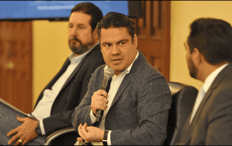 El mandatario aceptó que la transición al modelo Rute-Empresa ha sido lenta, pero debe continuar el avance. TWITTER / @AristotelesSD