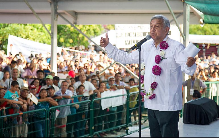 El presidente electo Andrés Manuel López Obrador, durante un mitin en el Parque de las Palapas de Cancún, Quintana Roo. NTX/J. Pazos