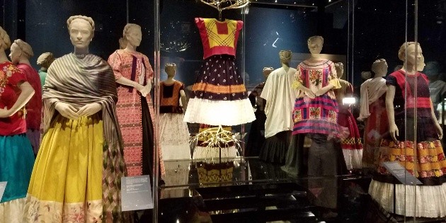 Frida Kahlo causa conmoci&oacute;n en Inglaterra