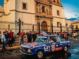 A partir de hoy, los autos clásicos se apoderan de las principales carreteras del país en una edición más de la Carrera Panamericana. ESPECIAL /