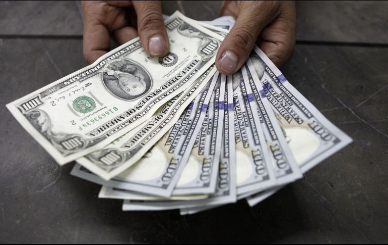 El Banco BASE espera que el tipo de cambio durante este día oscile entre 18.80 y 19.00 pesos por dólar en cotizaciones interbancarias a la venta. EL INFORMADOR / ARCHIVO