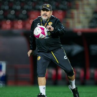 Almeyda y Mohamed, mis amigos en México: Maradona